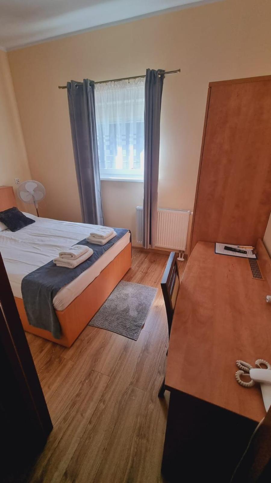 Hotel Mikorzyn Ślesin Εξωτερικό φωτογραφία